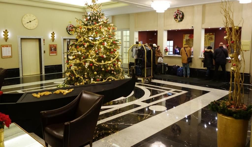Hotel Angleterre 4*+