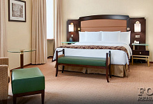 Moskau, Hotel Hilton Leningradskaja 4+*