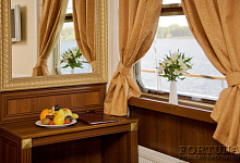 MS Volga Dream, Deluxe Junior Suite, Sun Deck, 402-404