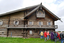 Kreuzfahrt über Insel Kischi, Flussreise in Russland