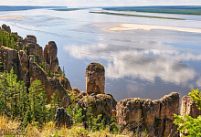 Lena-Kreuzfahrten in Sibirien. Nationalpark Lena-Felsen